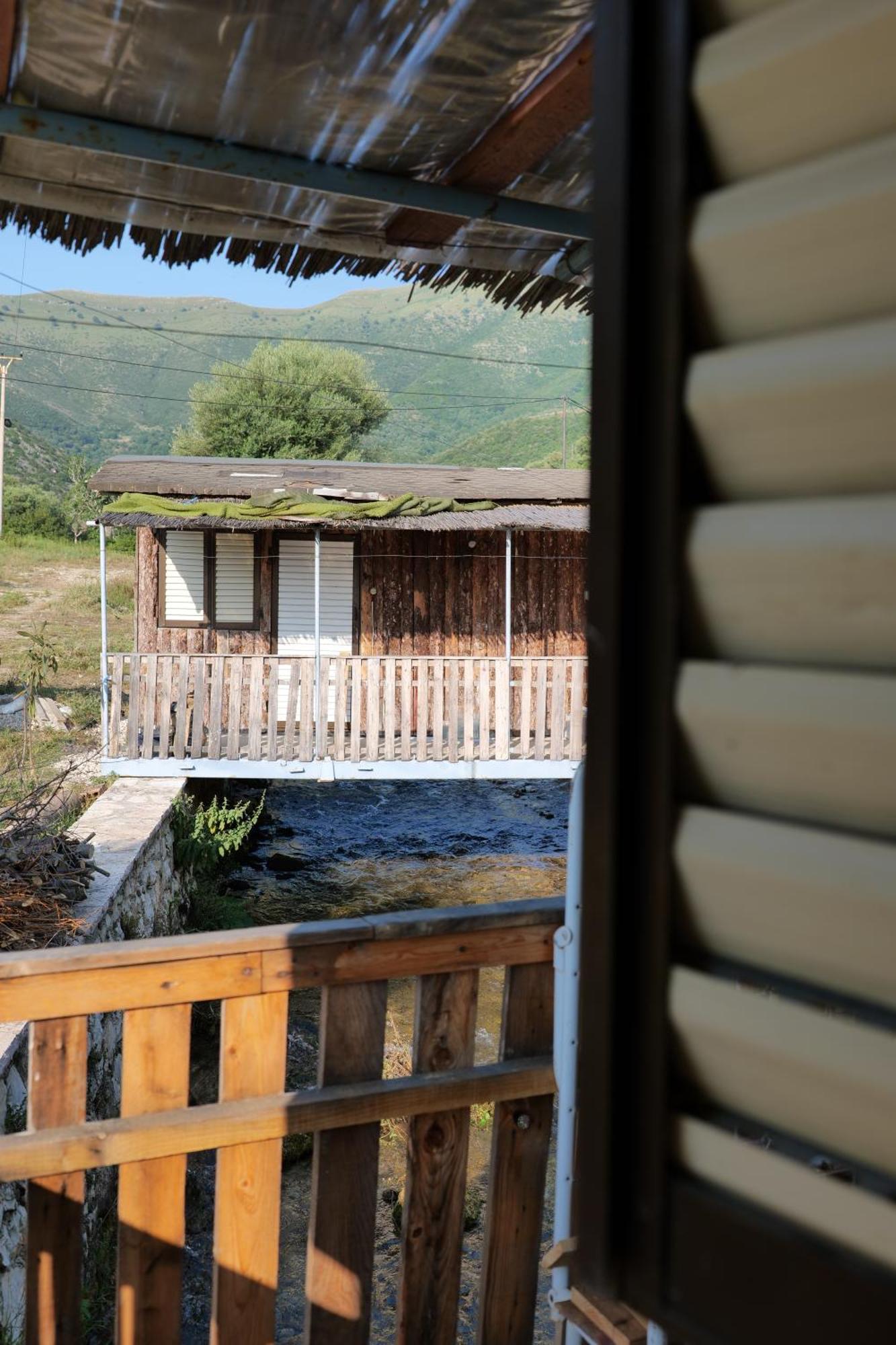 Tropikal Freskia Bunec Sarandë Exterior foto